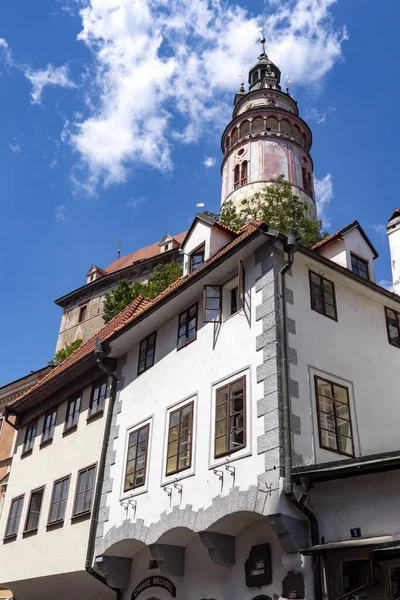 Çek Cumhuriyeti 'nin popüler kenti Krumlov turistler arasında çok popüler..