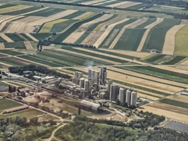 Yüzsüz. Tarım arazisinin havadan görünüşü