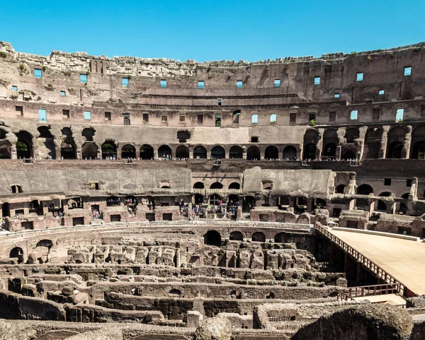 Interior Del Coliseo Día Soleado Roma Italia — Foto de Stock