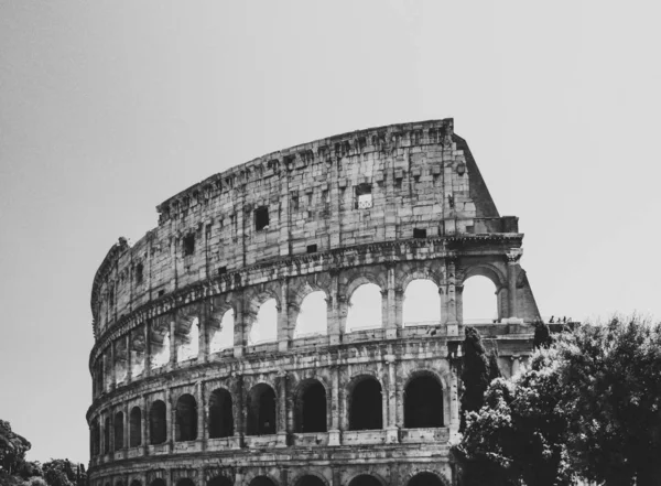 Buiten Het Colosseum Colosseum Een Zonnige Dag Rome Italië Zwart — Stockfoto