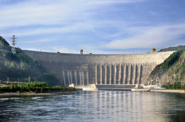 Sayanoshushenskaya hidro elektrik santrali, Sibirya, Rusya Yenisey Irmağı üzerinde Barajı