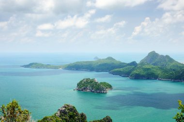 Kanat 5 Kraliyet Tayland hava kuvvetleri temel, küçük ıssız adaları Prachuap Körfezi ve Kao Lom Muak dağ Prachuap Khiri Khan il Tayland kasabadan Prachuap havadan görünümü