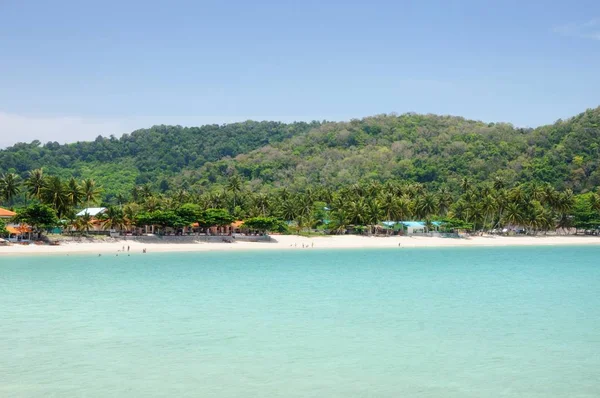 Bahía Mar Turquesa Tropical Playa Arena Paradisíaca Palmeras Centros Turísticos —  Fotos de Stock