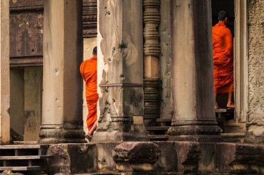 Rahipler Angkor Wat, Kamboçya yürüyüş
