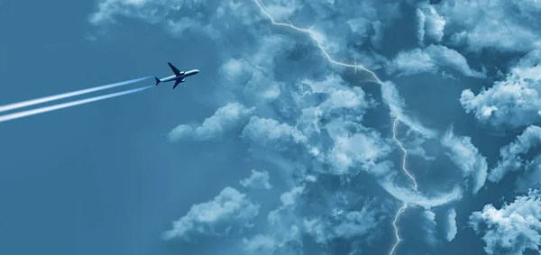 Die Kosten Für Flugreisen Werden Mit Wolken Form Eines Dollarzeichens — Stockfoto