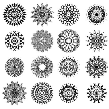 Beyaz arka plan üzerinde izole Mandala kümesi