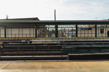 Brooklyn birbiri Metro parça