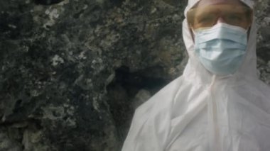 Coronavirüs 'ten doktor tedavisi. Salgın