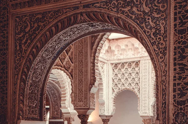 Several archs from the Alcazar of Sevilla — Stock Photo, Image