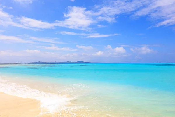 Sommar Himmel Och Vacker Strand Okinawa — Stockfoto