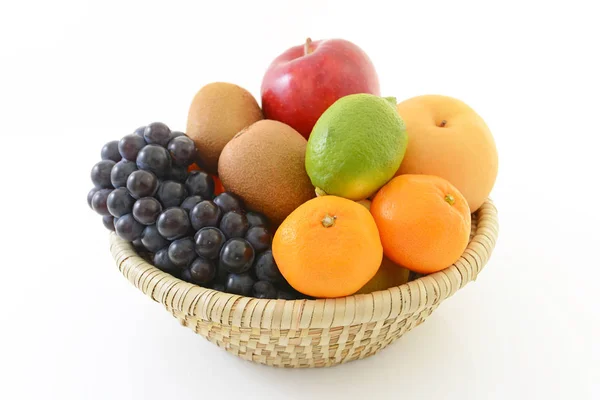 Frutas Frescas Cesta —  Fotos de Stock
