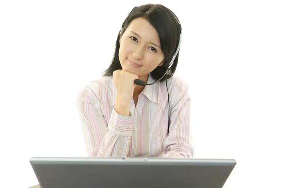 Operatore Call Center Sente Stanco Stressato — Foto Stock