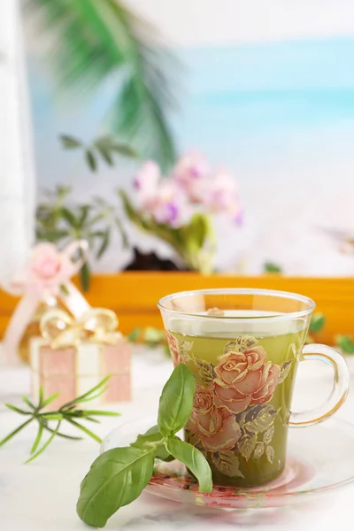 Чашка Травяного Чая Обеденном Столе — стоковое фото