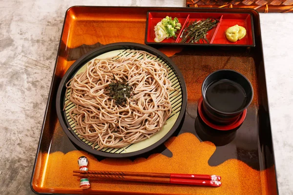 Вкусная Японская Кухня Zaru Soba — стоковое фото