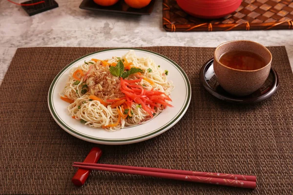 おいしい炒め物薄麺 — ストック写真