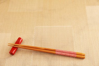 Japon çubuk çubuk geri kalanı üzerinde atış yukarıya kapatmak