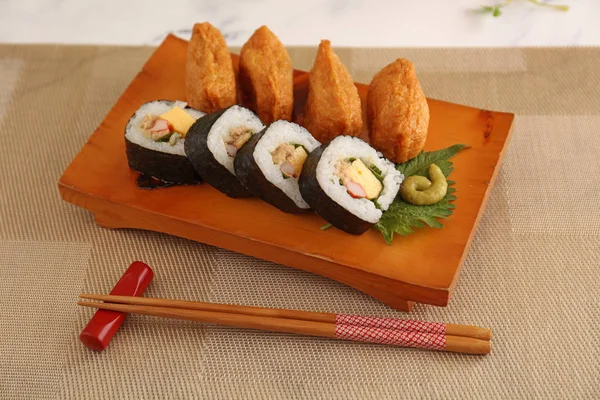 Japanese Traditional Cuisine Sushi Pockets Makizushi — Stock Photo, Image