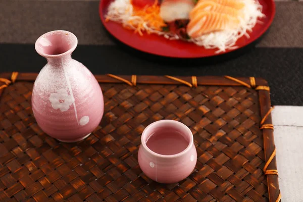 Japanska Traditionella Köket Sashimi Och Sake — Stockfoto