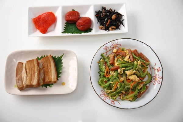 Heerlijke Japanse Traditionele Voedingsmiddelen Geïsoleerd Witte Achtergrond Stockfoto