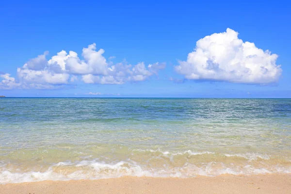 Yaz Gökyüzü Okinawa Nın Güzel Plajı — Stok fotoğraf