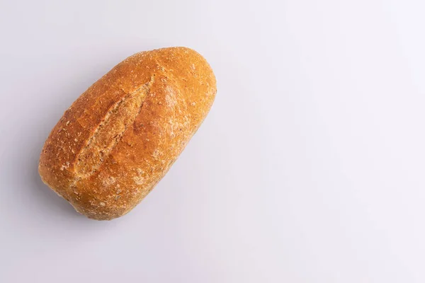 Houska Celozrnného Francouzského Chleba Tradiční Brazilský Chléb Bílém Pozadí — Stock fotografie