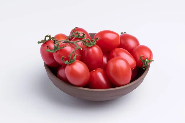 Ramo Uva Pomodoro Ciliegia Mucchio Pomodori Bacca Rossa Una Ciotola — Foto Stock