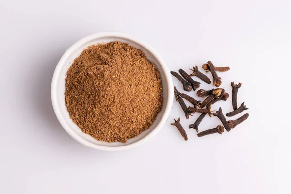 Ground Cloves White Ceramic Bowl Isolated White Background — Stock Photo, Image