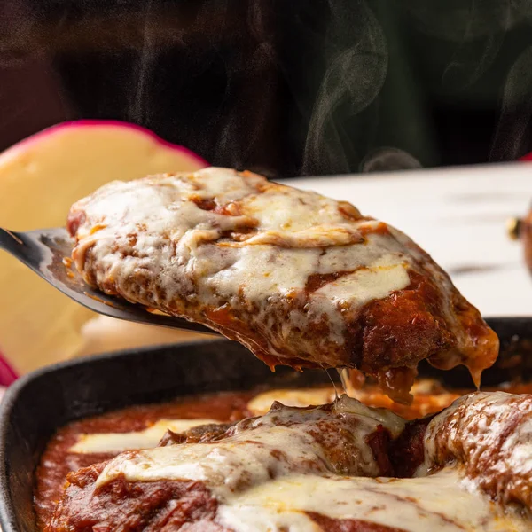 Winkel Blick Auf Parmegiana Steak Auch Als Filet Parmegiana Einer — Stockfoto