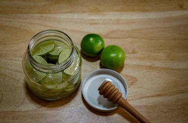 kireç ve bal arısı