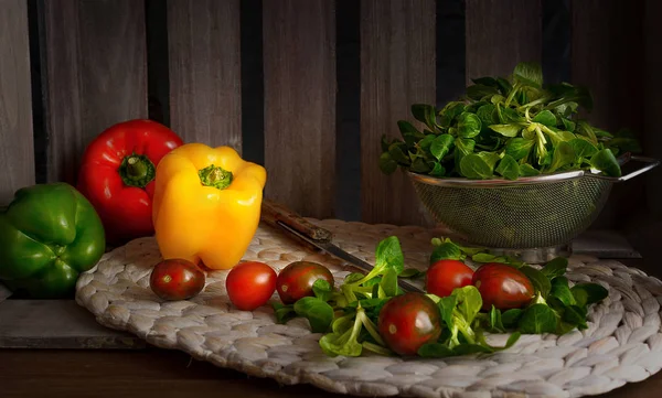 Ensalada Maíz Fresco Tomates Pimientos —  Fotos de Stock