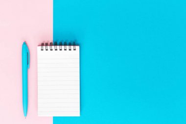 Kurallı defter ofis ve okul beyaz ve mavi kırtasiye