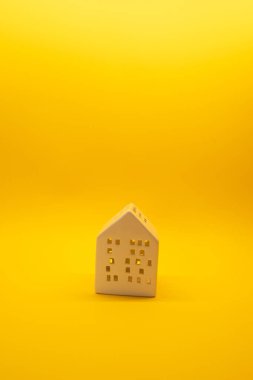 House şamdan kopya alanı zemin üzerine 