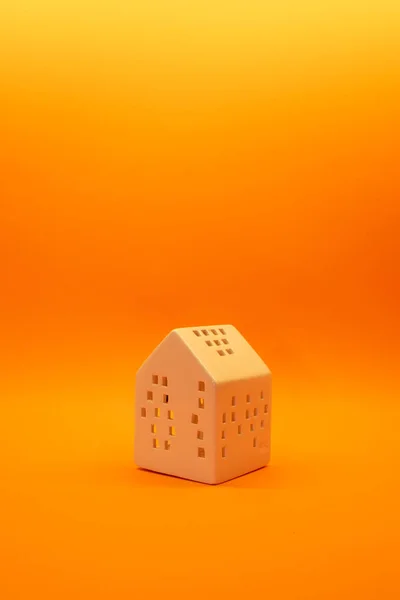 House şamdan kopya alanı zemin üzerine 