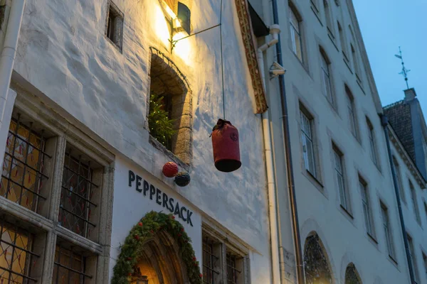 Tallinn Noel pazarı ile yürüyüş