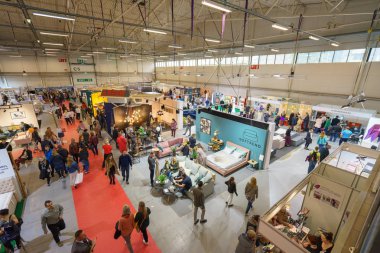 Tallinn, Estonya - 19 Nisan 2019: Disainimess Interjr 2019 in Eesti Nituste Messikeskuses, İç tasarım sergisi