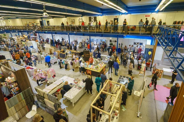 Tallinn, Estonya - 19 Nisan 2019: Disainimess Interjr 2019 in Eesti Nituste Messikeskuses, İç tasarım sergisi