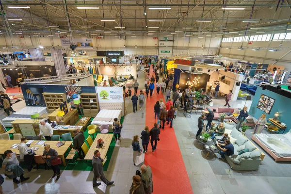 Tallinn, Estonya - 19 Nisan 2019: Disainimess Interjr 2019 in Eesti Nituste Messikeskuses, İç tasarım sergisi