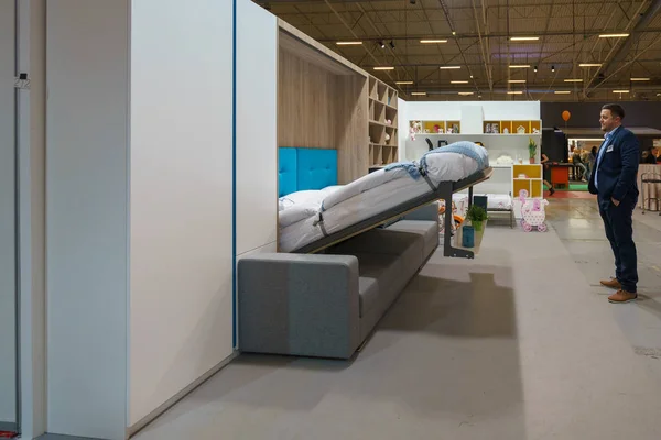 Tallinn, Estonya - 19 Nisan 2019: Disainimess Interjr 2019 in Eesti Nituste Messikeskuses, İç tasarım sergisi