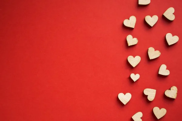 Tarjeta Felicitación San Valentín Corazones Hechos Mano Sobre Fondo Rojo — Foto de Stock
