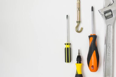 Beyaz arka plan üzerinde üstten görünüm onarmak için Araçlar