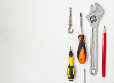 Beyaz arka plan üzerinde üstten görünüm onarmak için Araçlar