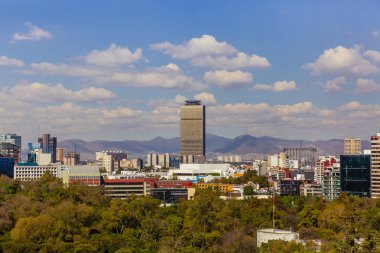 Mexico City Skyline Chapultepec kaleden görüntülendi