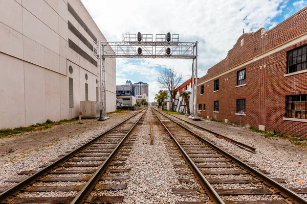 Blick Auf Bahngleise Und Häuser Der Innenstadt Von Orlando Florida — Stockfoto