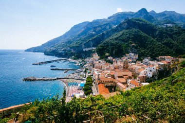 Amalfi, İtalya'nın şehrin havadan görünümü