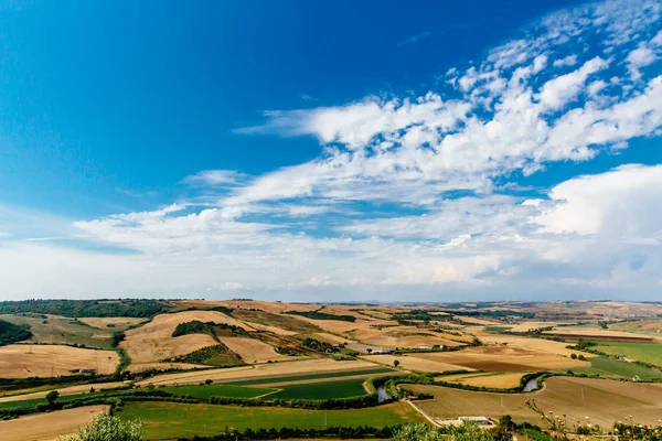 Tarquinia, İtalya İtalyan kırsal alanlara panoramik manzaralı