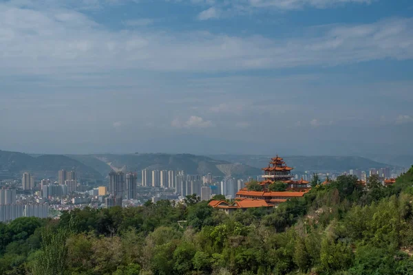 Pabellón Chino Colina Con Ciudad Lanzhou Gansu China —  Fotos de Stock