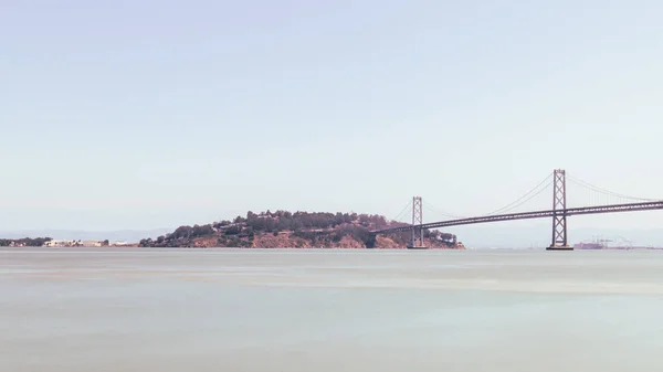Panoramiczny Widok Zatokę San Francisco Oakland Bay Bridge Wyspa Skarbów — Zdjęcie stockowe
