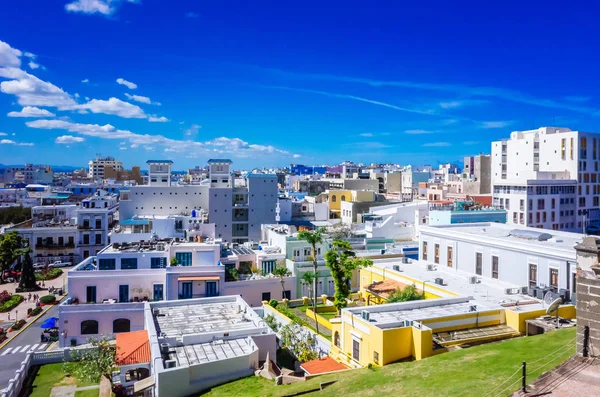 San Cristobal Kalesi 'nden Eski San Juan' ın Porto Riko 'daki panoramik manzarası