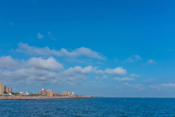 Skyline Coney Island Vista Desde Mar Brooklyn Nueva York Estados — Foto de Stock