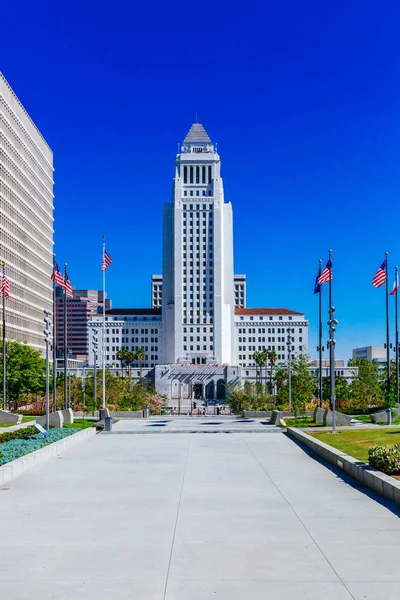 Los Angeles City Hall Grand Park, Downtown Los Angeles, Kaliforniya, ABD her bakıldığında